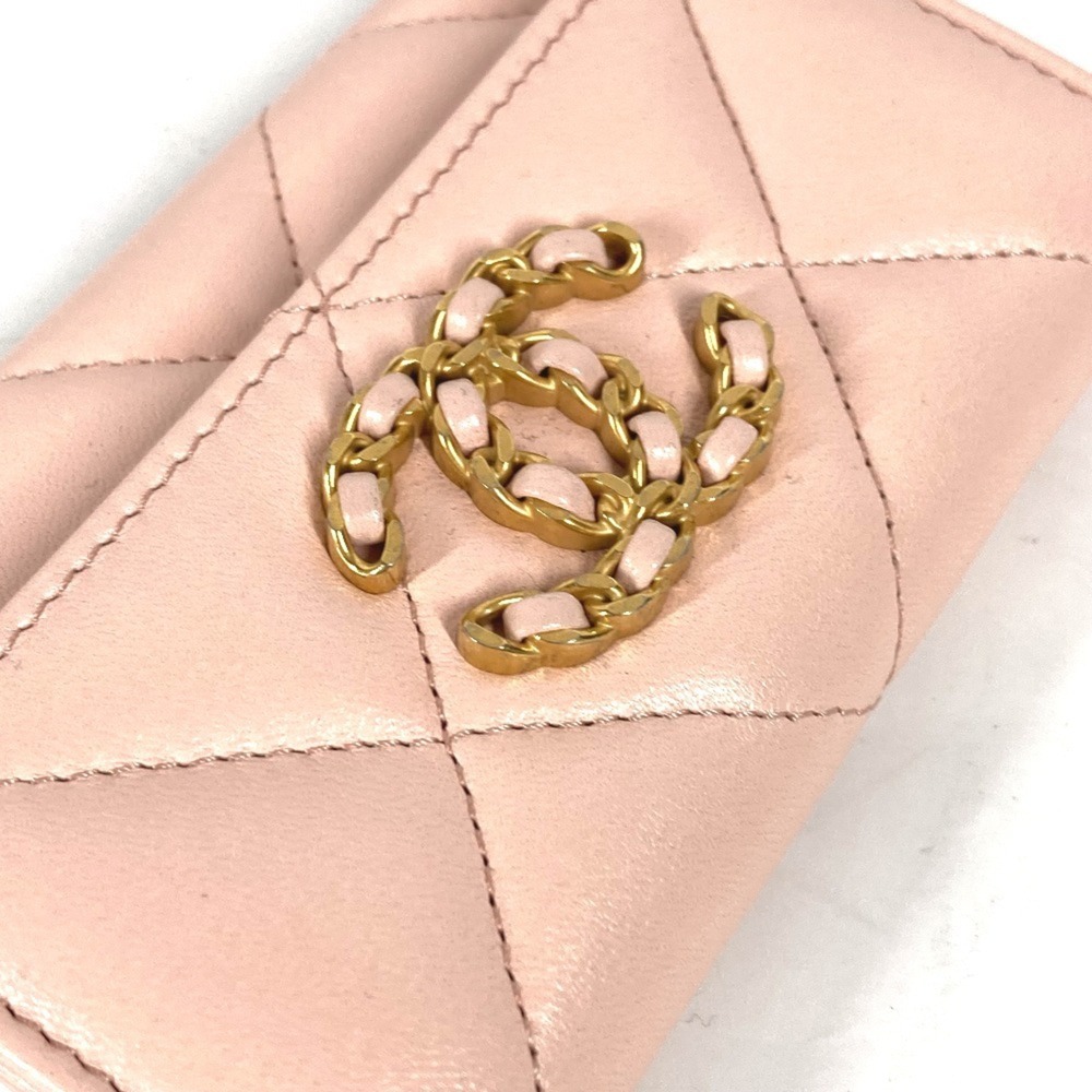 CHANEL Authentic Pink Lambskin Leather Logo Wallet - Picture 6 of 9